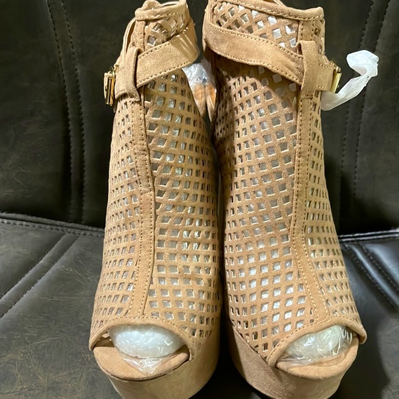 Shoes - Faux Suede Geometric Inspired Heels